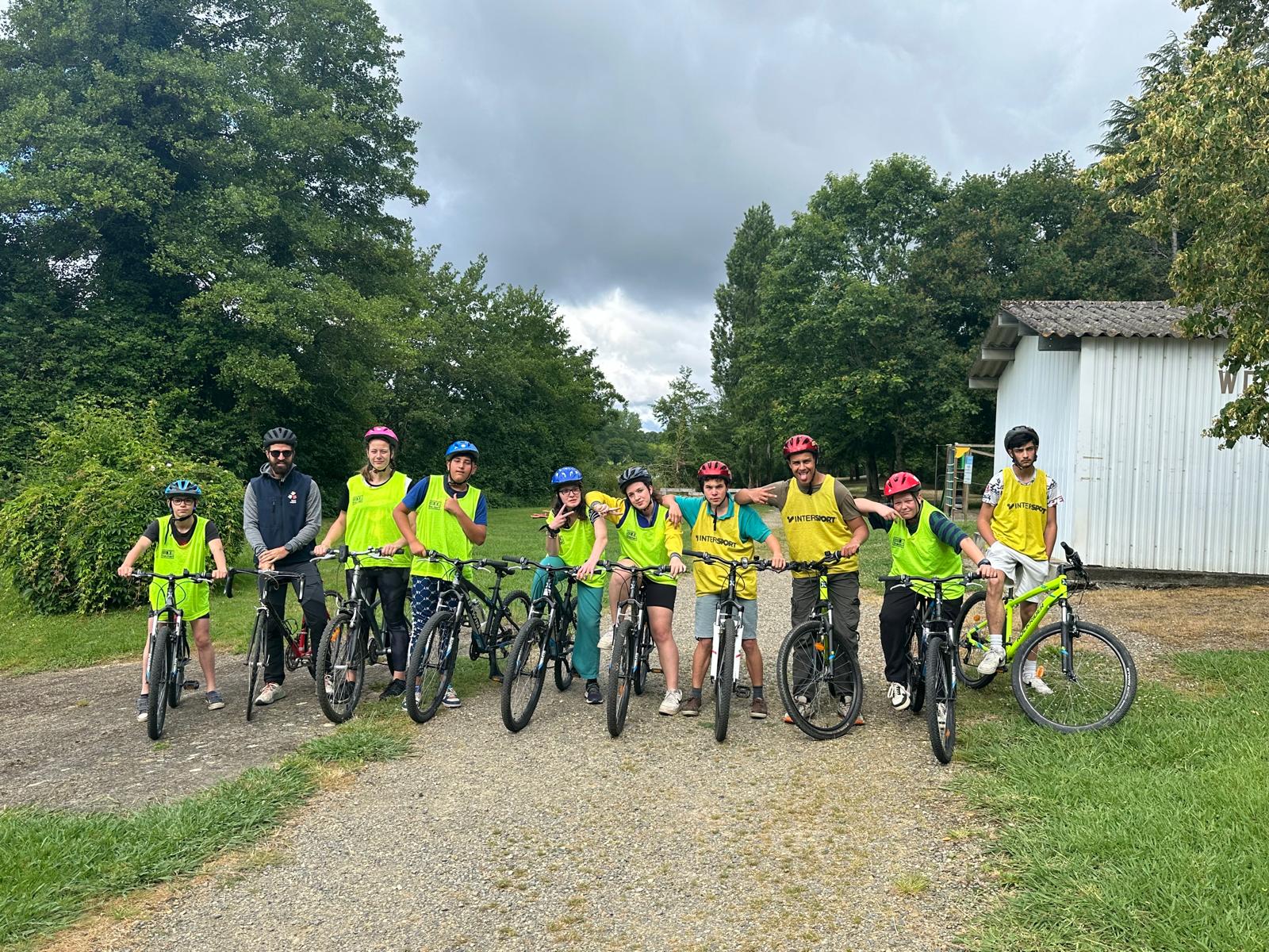 SAVOIR ROULER à VELO: dernier bloc...sortie sur route en peloton
